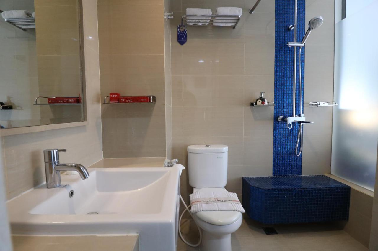 Moritz Biz Gandaria Hotel Jakarta Buitenkant foto